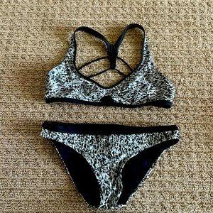 Lululemon swim suit